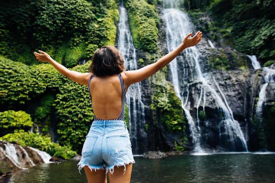 Bali: Lake Bratan, Handara Gate, Waterfall & Swing Tour - Lunch Break: Plan for It Being Not Included