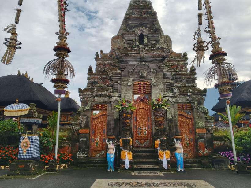 Bali: Lake Temple, Jatiluwih Rice Terrace & Waterfall Tour - Price and value: what $32 covers and what you should budget extra