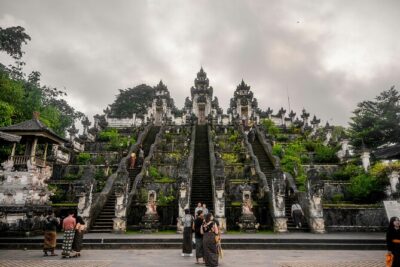 Bali Lempuyang Gate of Heaven and Besakih Mother Temple Tour - Lempuyang Temple and the Gate of Heaven: the photo moment with real structure