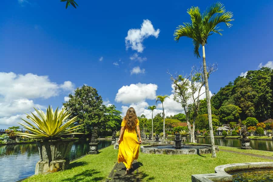 Bali: Lempuyang Quick Access, Waterfall, Water Palace & More - Packing Smart for Bali: What Actually Helps at Temples and Waterfalls