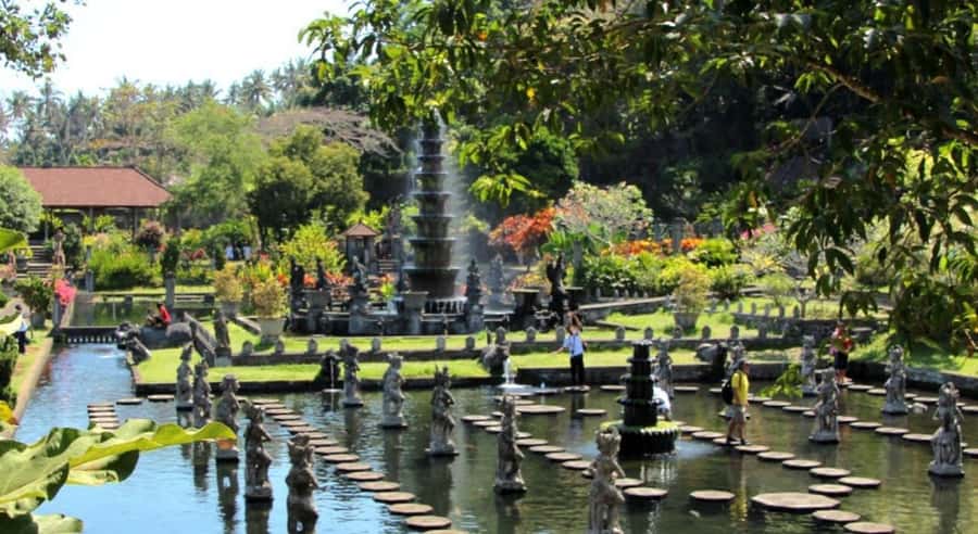 Bali: Lempuyang Temple, Tirta Gangga, and Goa Lawah Tour - Key Highlights You’ll Care About