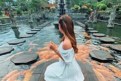Bali Lempuyang Temple, Waterfall with Rice Terrace Tour - Ristorante Lereng Agung Swing: Mount Agung in One Shot