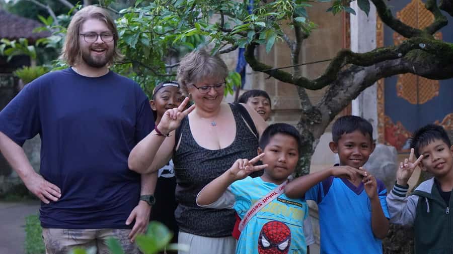 Bali: Magical Fireflies Tour in Taro Village with Dinner - Fireflies in the secluded paddies: how the magic really happens