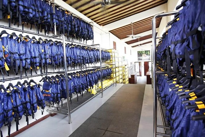 Bali Mason Adventure White Water Rafting - Stop 1: Ayung River rafting—rapids, forest views, and the big reality about stairs
