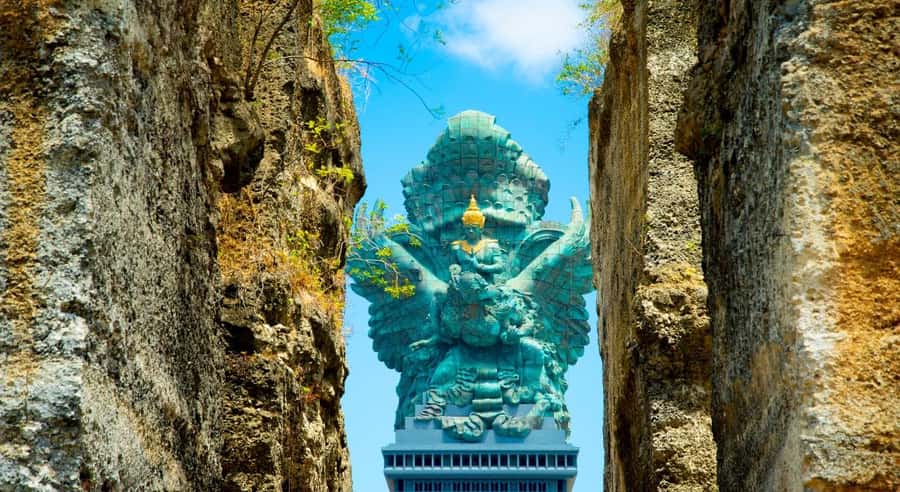 Bali: Melasti Beach, GWK Cultural park, Kecak, Turtle Island - A 10-hour south Bali sampler that doesn’t feel like a checklist
