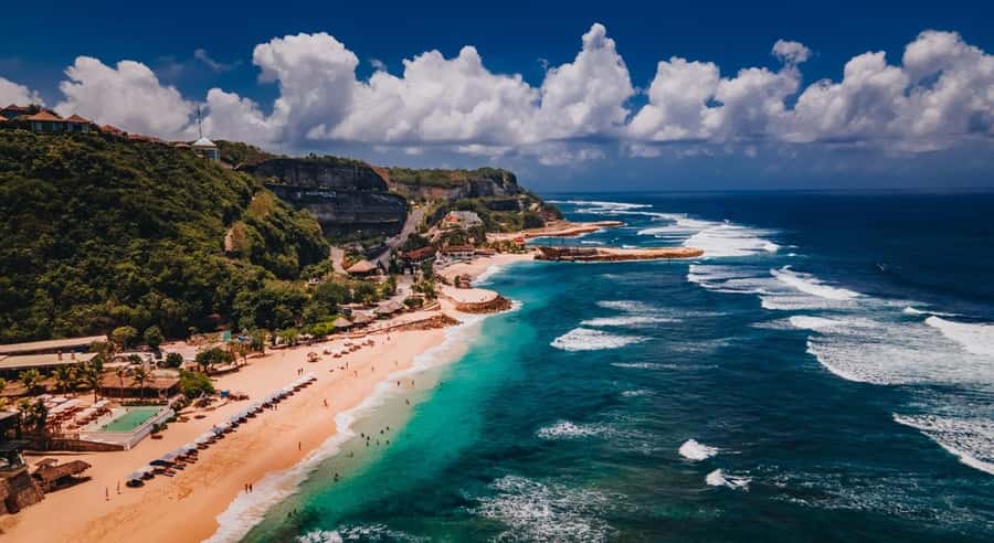 Bali: Melasti Beach, GWK Cultural park, Kecak, Turtle Island - Melasti Beach near Padang Padang: quieter, sandy, and flexible