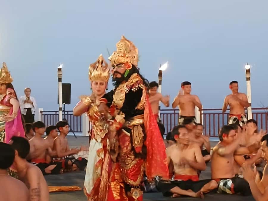 Bali: MELASTI BEACH SUNSET KECAK DANCE WITH DINNER PACKAGES - Getting picked up and dealing with Bali timing in a low-stress way