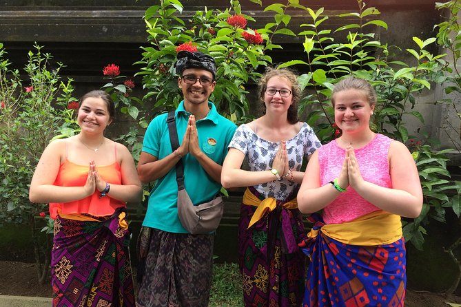 Bali Most Beautiful Temples Private Tour - Kehen Temple Near Kintamani: That Amazing Gate Moment