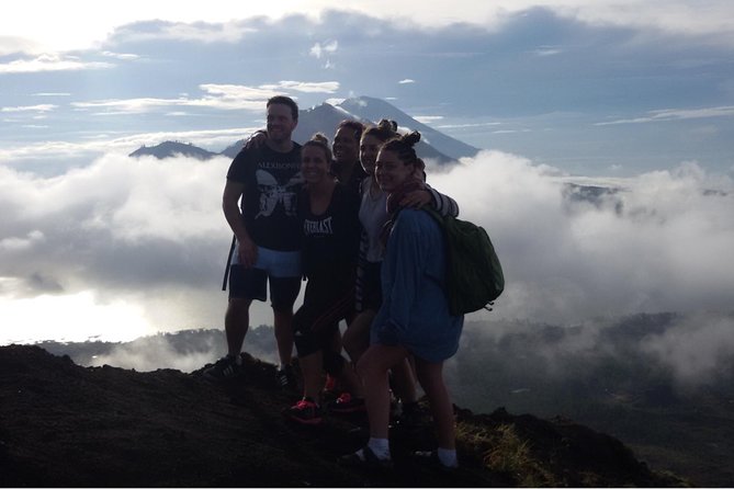 Bali Mount Batur Guide - Sunrise pickup and the drive to Mount Batur’s starting line