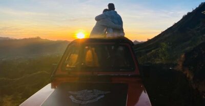 bali: Mount Batur Jeep Sunrise with Breakfast & Hot Spring - Jeep time on the way to the sunrise