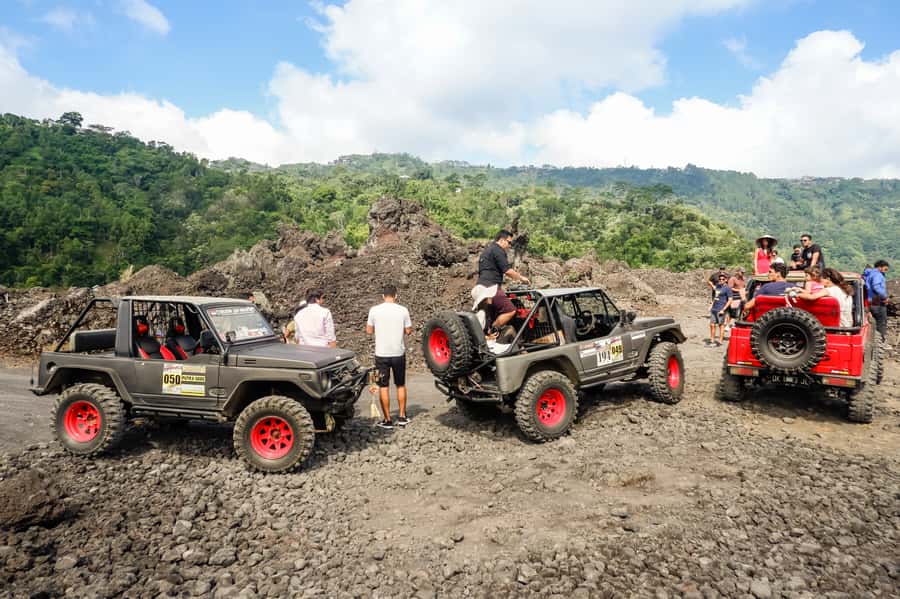 Bali/Mount Batur: Private Sunrise Jeep Tour & Hot Spring - Key things to know before you go