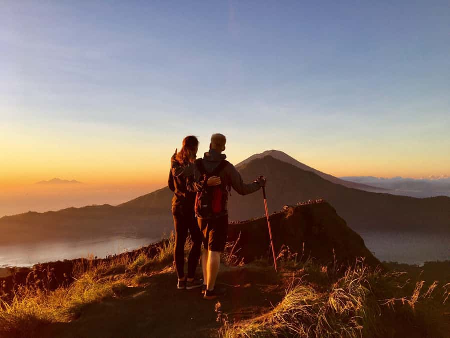 Bali: Mount Batur Sunrise Trek & Lake Batur Canoe Tour - Mount Batur sunrise: why you start in the dark