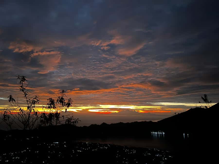 Bali: Mount Batur Sunrise Trek & Lake Batur Canoe Tour - Pickup times, drop-offs, and meeting point without stress