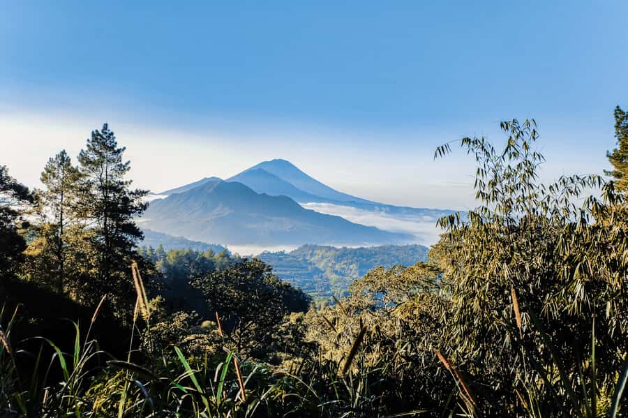 Bali: Mount Batur Sunrise Trek With Guide and Breakfast - Why you’ll wake up early for Mount Batur sunrise