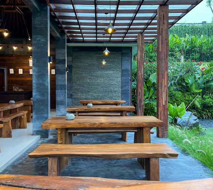 Bali: Mount Batur Sunrise Trek With Guide and Breakfast - Coffee plantation stops and optional hot springs