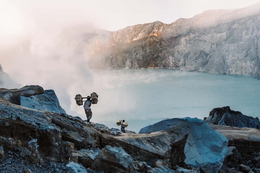 Bali: Mount Bromo and Kawah Ijen 3-Day Volcanic Trip - How hard is it, really: crater edges, long drives, and realistic expectations