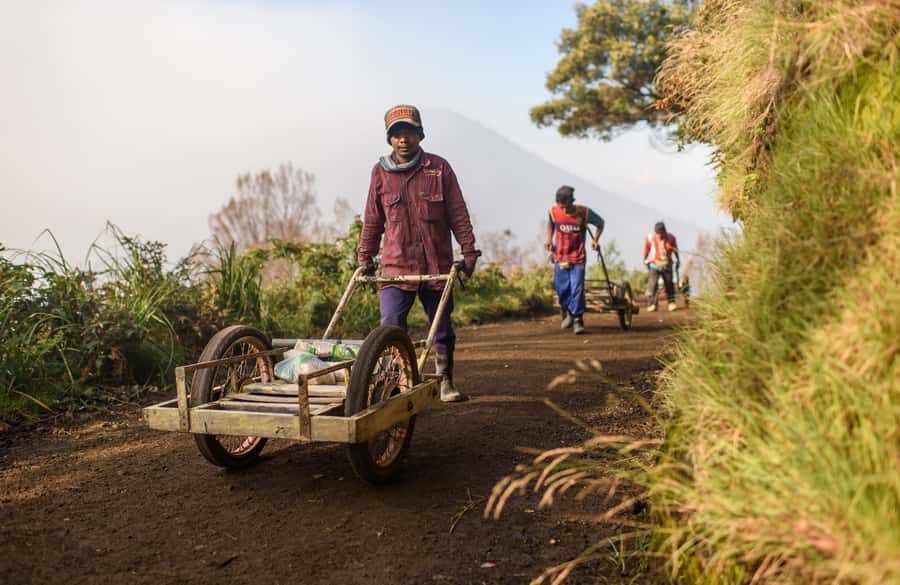 Bali: Mount Bromo and Kawah Ijen 3-Day Volcanic Trip - Food, toilets, and sleep: what’s included and what you’ll need to bring