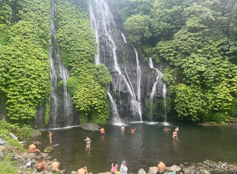 Bali: North Bali Waterfalls and Twin Lakes Tour with Lunch - Stop 2: Banyumala Waterfall, plus the “hidden view” factor