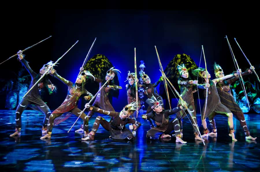 Bali Nusa Dua Theatre: Devdan Show Tickets - A Bali night plan that fits families and first-time culture seekers