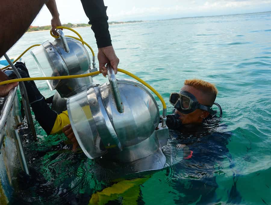 Bali: Nusa Dua Underwater Sea Walking Experience - Sea Walker in Nusa Dua: the basic idea