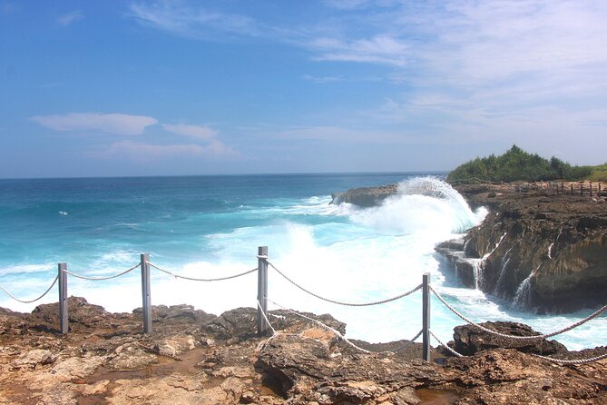 Bali Nusa Lembongan Islands Private Tour - All Inclusive - Yellow Bridge: The Landmark Link Between Islands