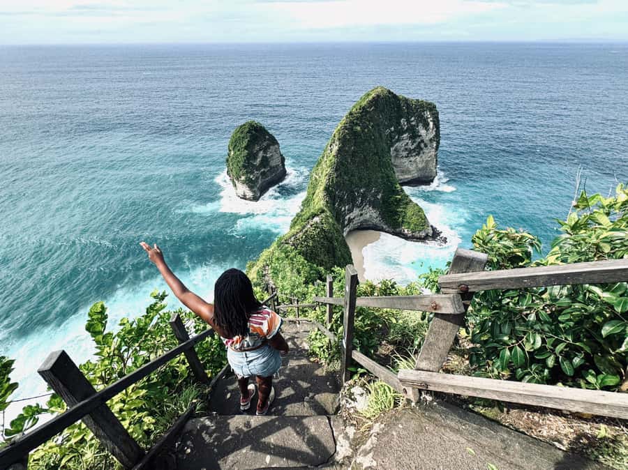 Bali: Nusa Penida: Day Trip with Various Pickup & Admission - Your guided route: from Billabong and Pasih Uug to Kelingking’s big cliff