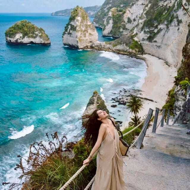 Bali: Nusa Penida East and West All-Inclusive Best Tour - East Nusa Penida: Molenteng Tree House viewpoints, then Diamond Beach payoff