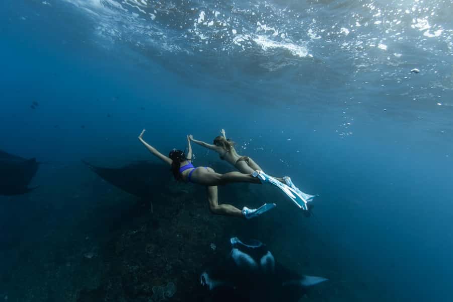 Bali: Nusa Penida Speedboat Trip with Snorkeling and Tour - The Full Day Flow: From Lembongan Views to a Sunset Snorkel Finish