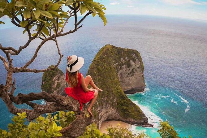 Bali-Nusa Penida. West Part. Private car. All-inclusive - Stop-by-Stop: Crystal Bay to Paluang Cliff