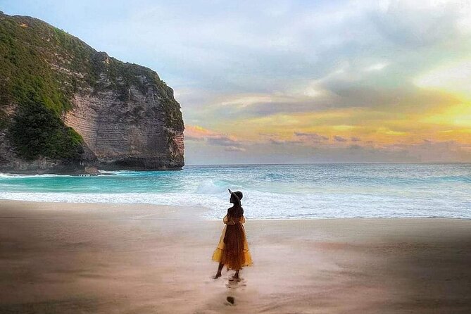 Bali : Nusa Penida with Lunch ,car, driver - The Car + Driver Piece: The Real Value Is Being Guided, Not Just Transported