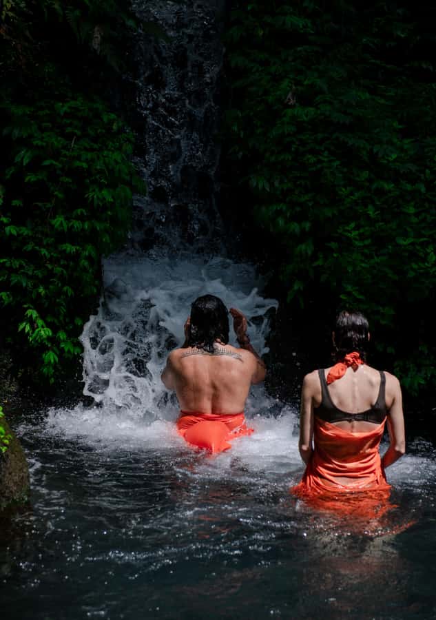 Bali: Open Chakra Healing and Mantra Soul Retreat Cleansing - Temple and energy work: how the day is structured