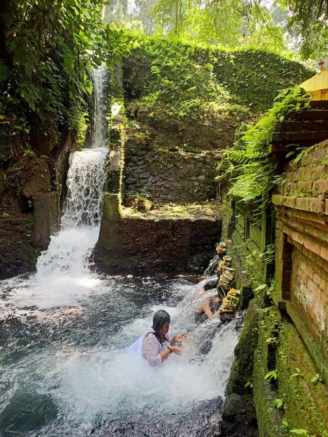 Bali: Open Chakra Healing and Mantra Soul Retreat Cleansing - Pura Mengening: guided temple time with purification rituals