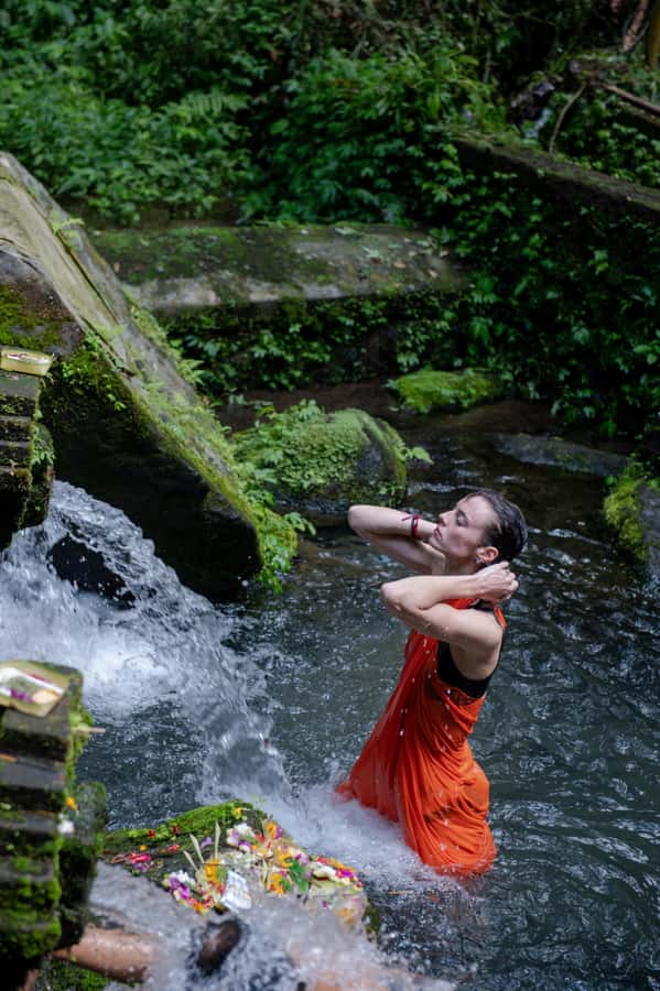 Bali: Open Chakra Healing and Mantra Soul Retreat Cleansing - Time in Gianyar: culture context and local rhythm