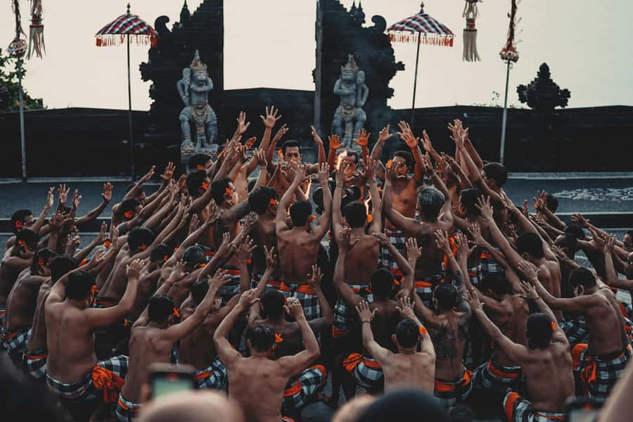 Bali: Parasailing, Jet Ski & Uluwatu Tour with Kecak Dance - Parasailing Over Nusa Dua: What the Tanjung Benoa Lift Really Feels Like