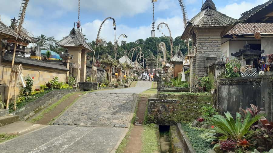 Bali: Penglipuran Village, Waterfall, and Night Market Tour - Key highlights you’ll feel right away
