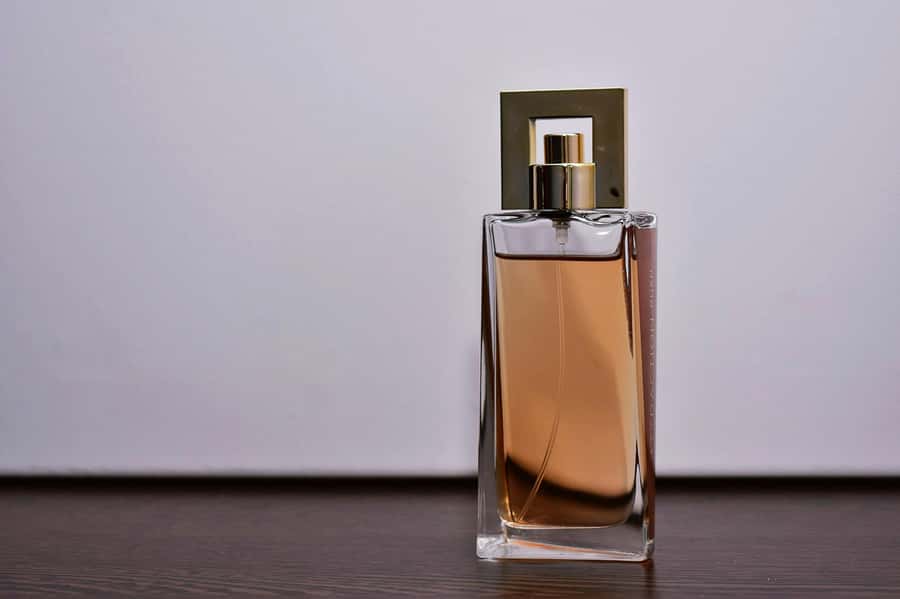 Bali: Perfume Workshop Master Class with 15ml Perfume - Learning scent composition by tasting with your nose