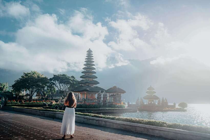 Bali: Private Day Tour with Customizable Itinerary - What the day actually feels like: waterfalls, pools, temples, and Twin Lakes