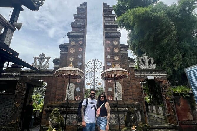 Bali Private Driver (Airport pickup, Customize Tour,Group Tour) - Ubud: the craft, jungle, and rice-terrace side of Bali