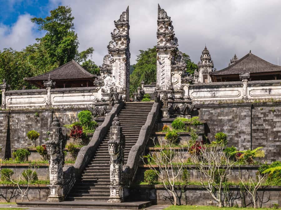 Bali: Private Lempuyang Gate of Heaven Tour – Customizable - Price and value: why $180 per group can work well