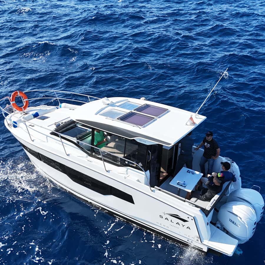 Bali: Private Sunset Yacht for Party & Birthday - Price and value: $431 for up to 9, and the real math