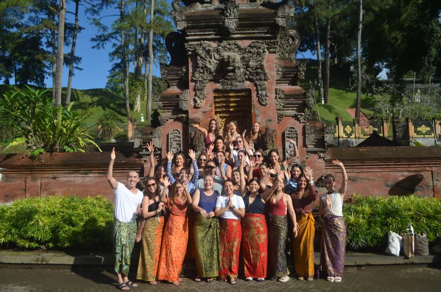 Bali: Purification at Tirta Empul Temple - Temple-courtyard time: photos, pace, and how to not feel rushed