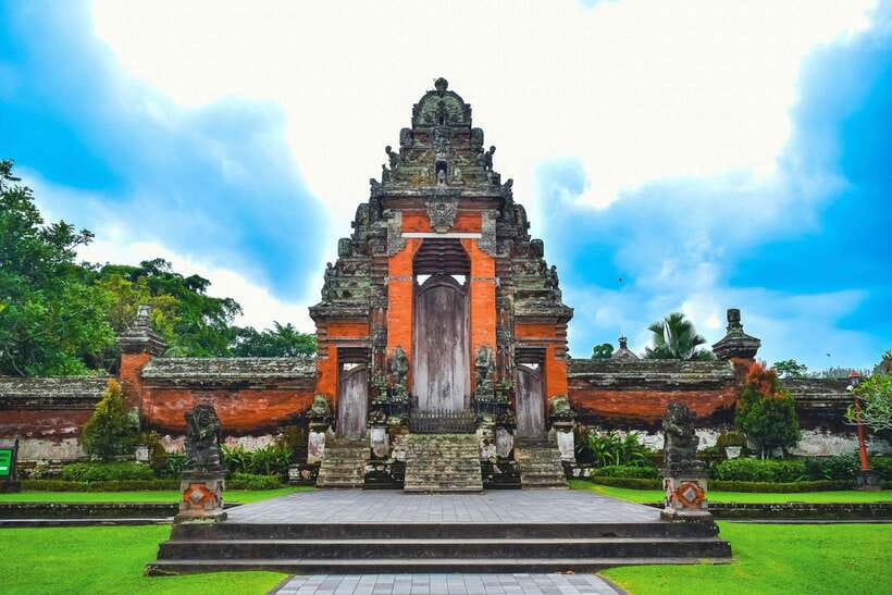 Bali: Purification Ritual at Taman Beji Griya - Taman Ayun Temple: the calm pause that makes the day feel complete