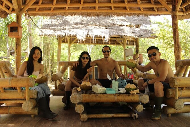 Bali Quad Bike ATV Rides in Uluwatu Experiences - Coconut break and lunch at the finish point