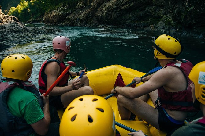 Bali Rafting Ubud with Lunch - The swim and rest moment on the river beach