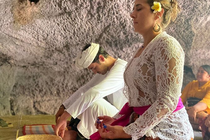 bali sacred natural healing with Priest. - Stop 1: Manduang and the Private Purification Ceremony at Gumi Uwug Manduang