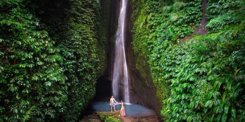 Bali Secret Waterfalls with Ulun Danu Beratan Temple Tour - Leke-Leke waterfall: the water break, photos, and possible swimming