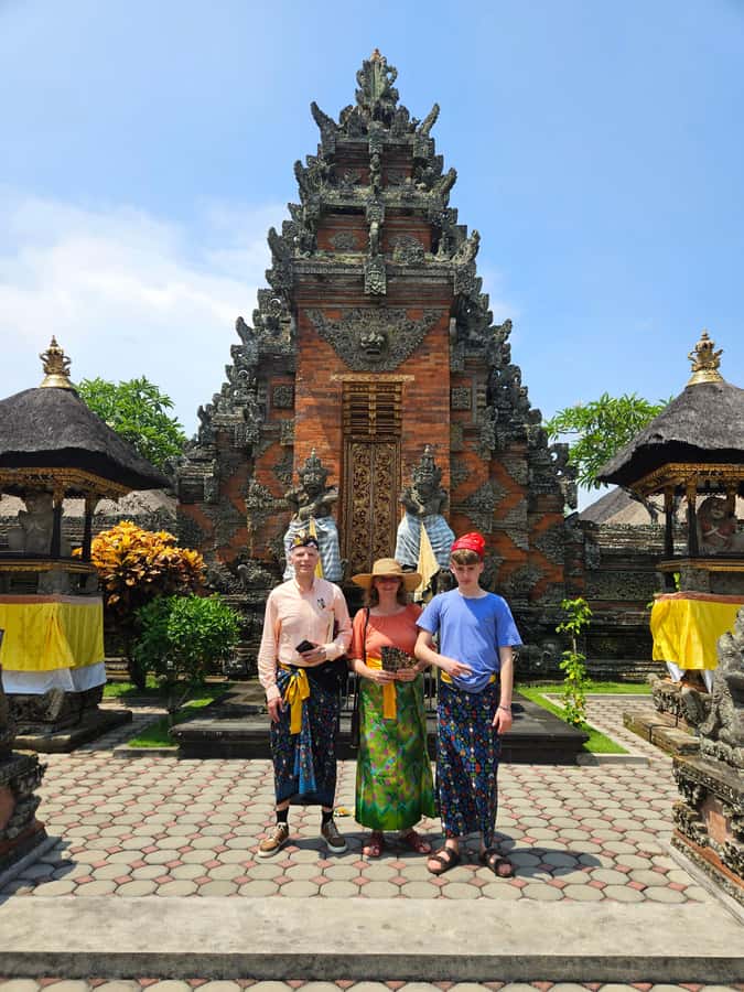 Bali: Several Iconic Places in Bali That Must be Visited - Instastory-style circuit: the Gate of Heaven area, Tirta Gangga, and Taman Ujung