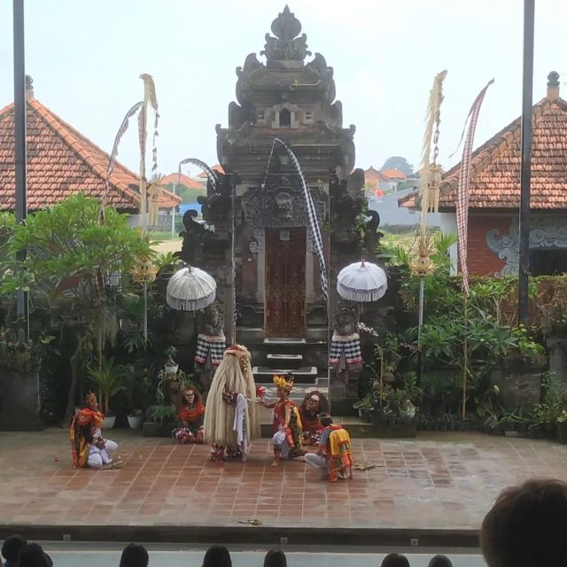 Bali: Several Iconic Places in Bali That Must be Visited - UNESCO-style temple day: Ulundanu Temple, coffee, Jati Luwih rice terraces, and Tanah Lot