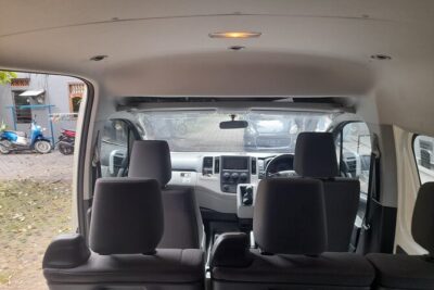 Bali Shuttle Bus Service - Onboard Comfort: Air-Conditioning and an English-Speaking Driver