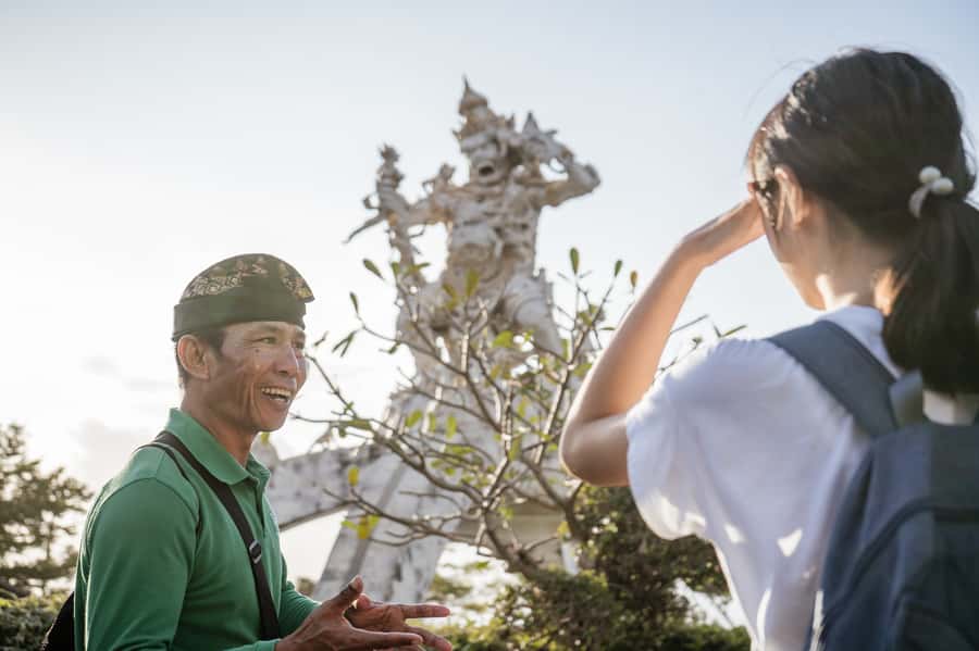 Bali: Skip-the-line Uluwatu Temple and Kecak Fire Dance Tour - Dress code, what to bring, and practical safety